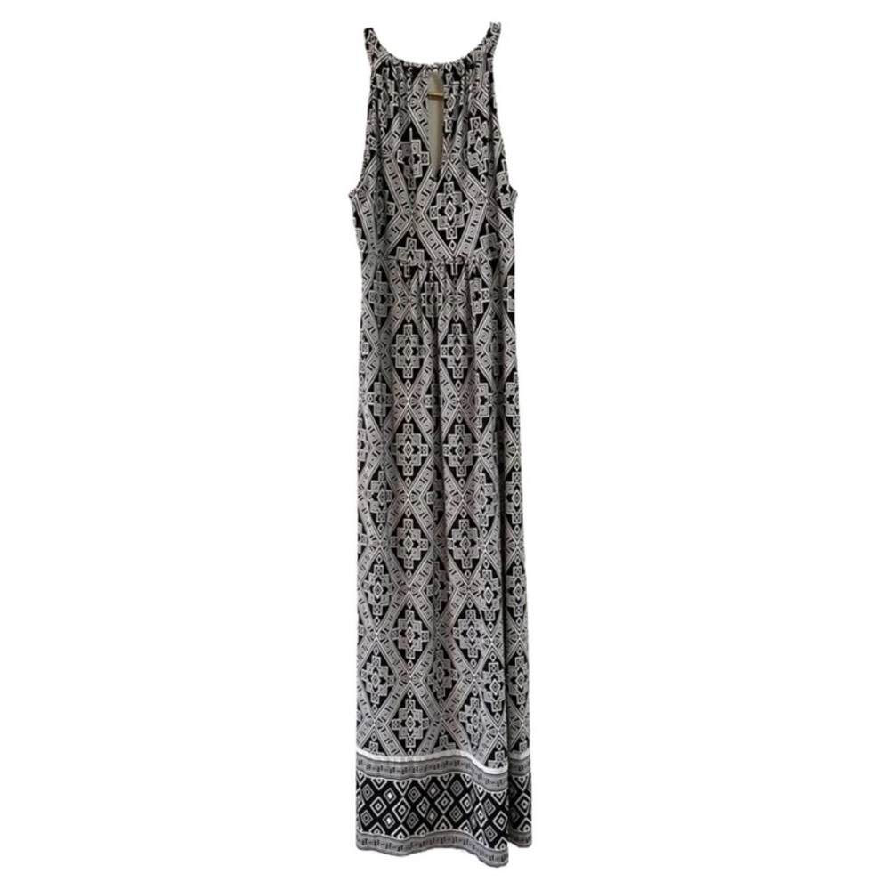 APT.9 Halter Black & White Geometric Print Maxi Dress size Medium - Picture 2 of 8